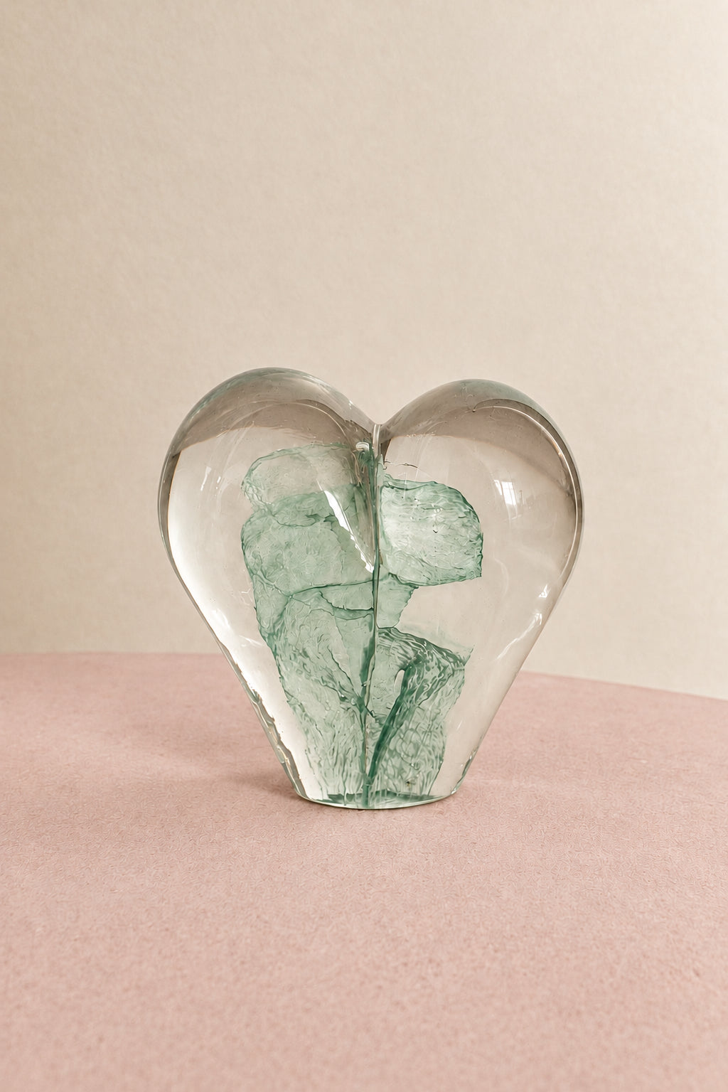 Glass heart small